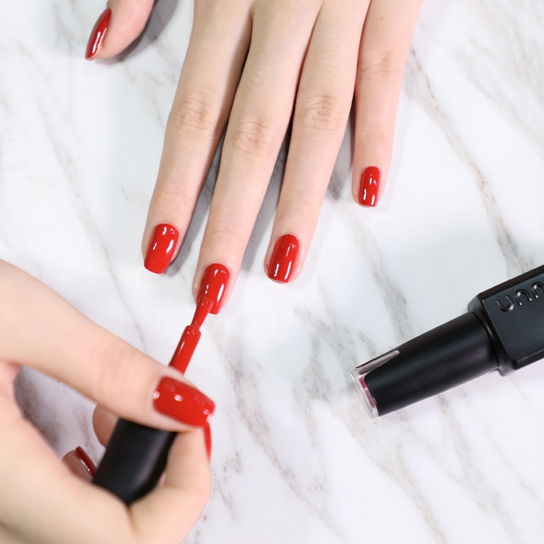 Professional Red Color Nail Polish for Personal DIY